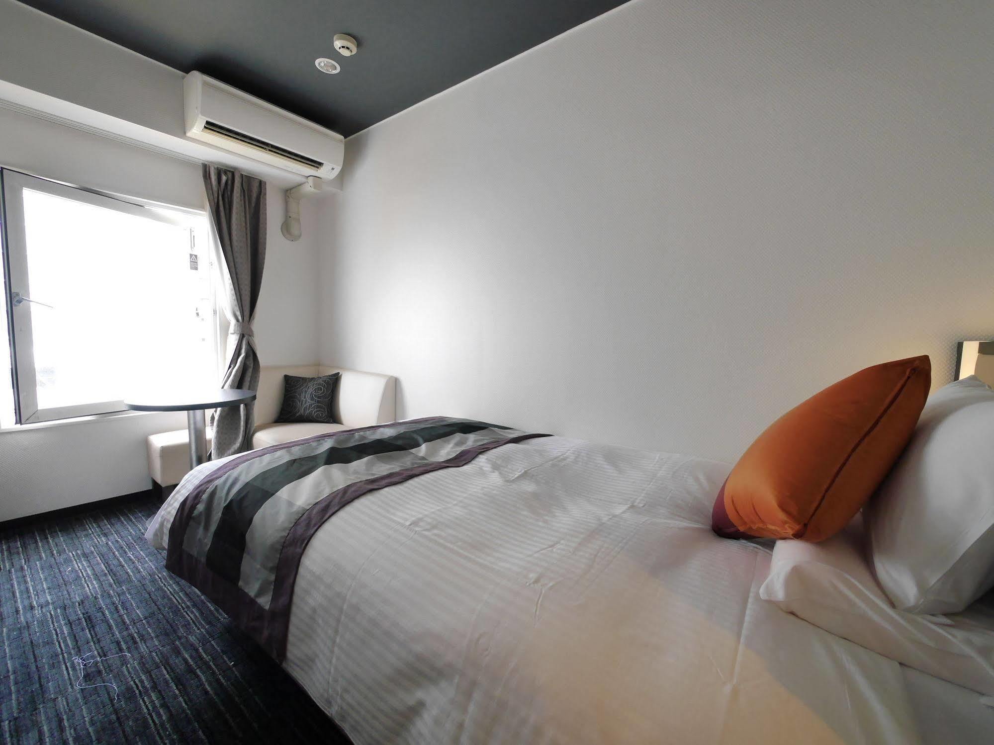 Hotel Mystays Shinsaibashi Ōsaka Exterior foto